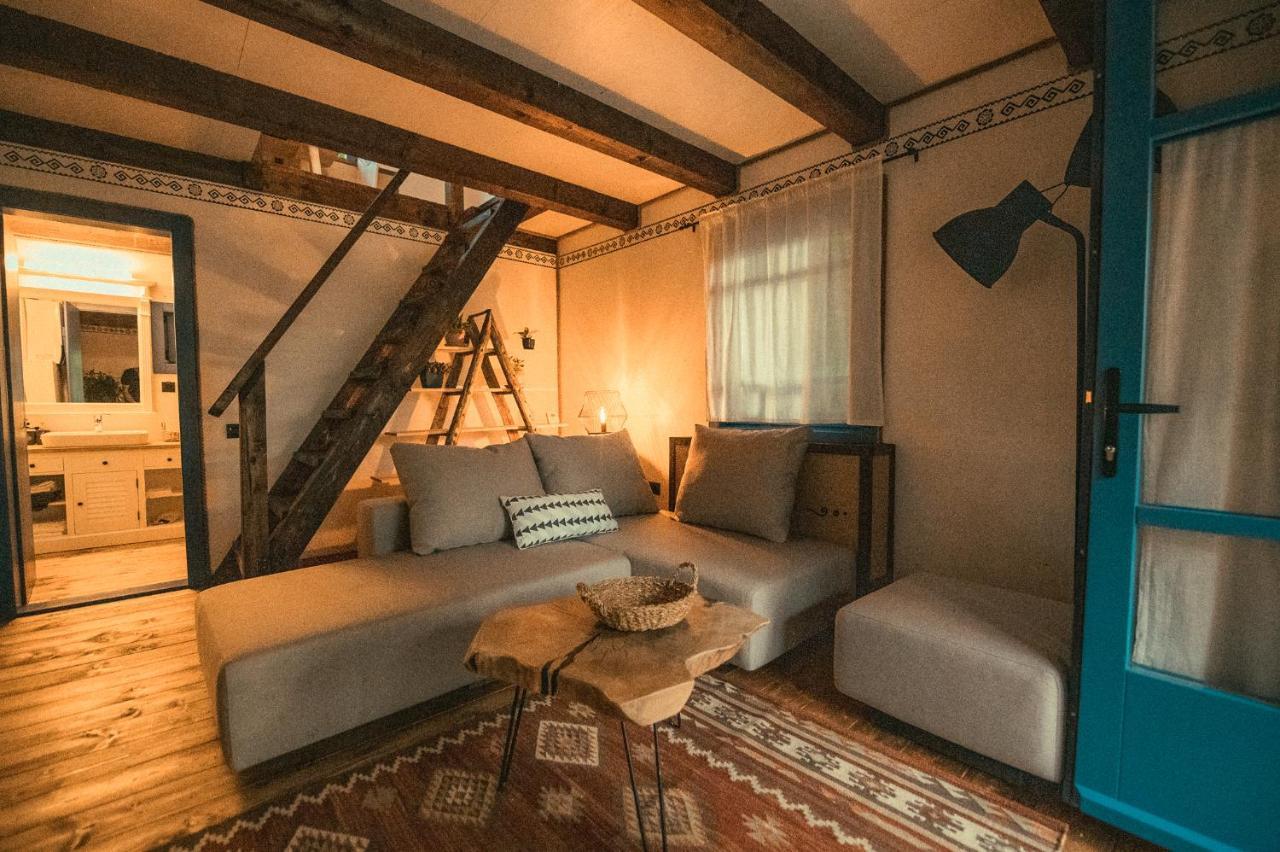 Raven'S Nest - The Hidden Village, Transylvania - Romania Sub Piatra Екстер'єр фото